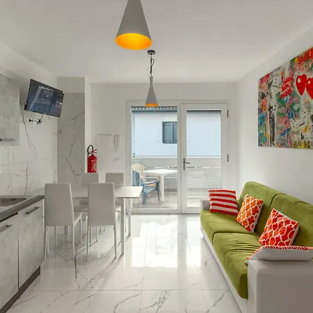 Modern Flat With Shared Pool 公寓