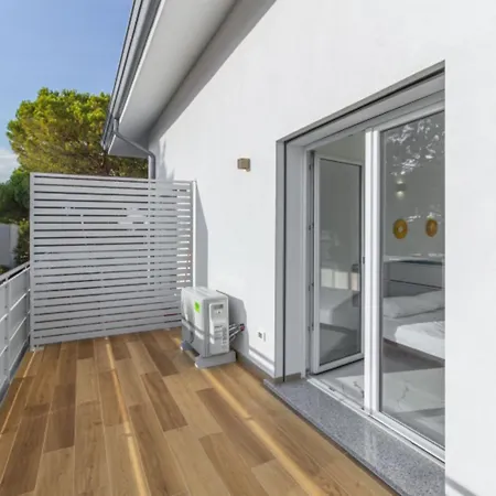 Apartamento Modern Flat With Shared Pool Bibione